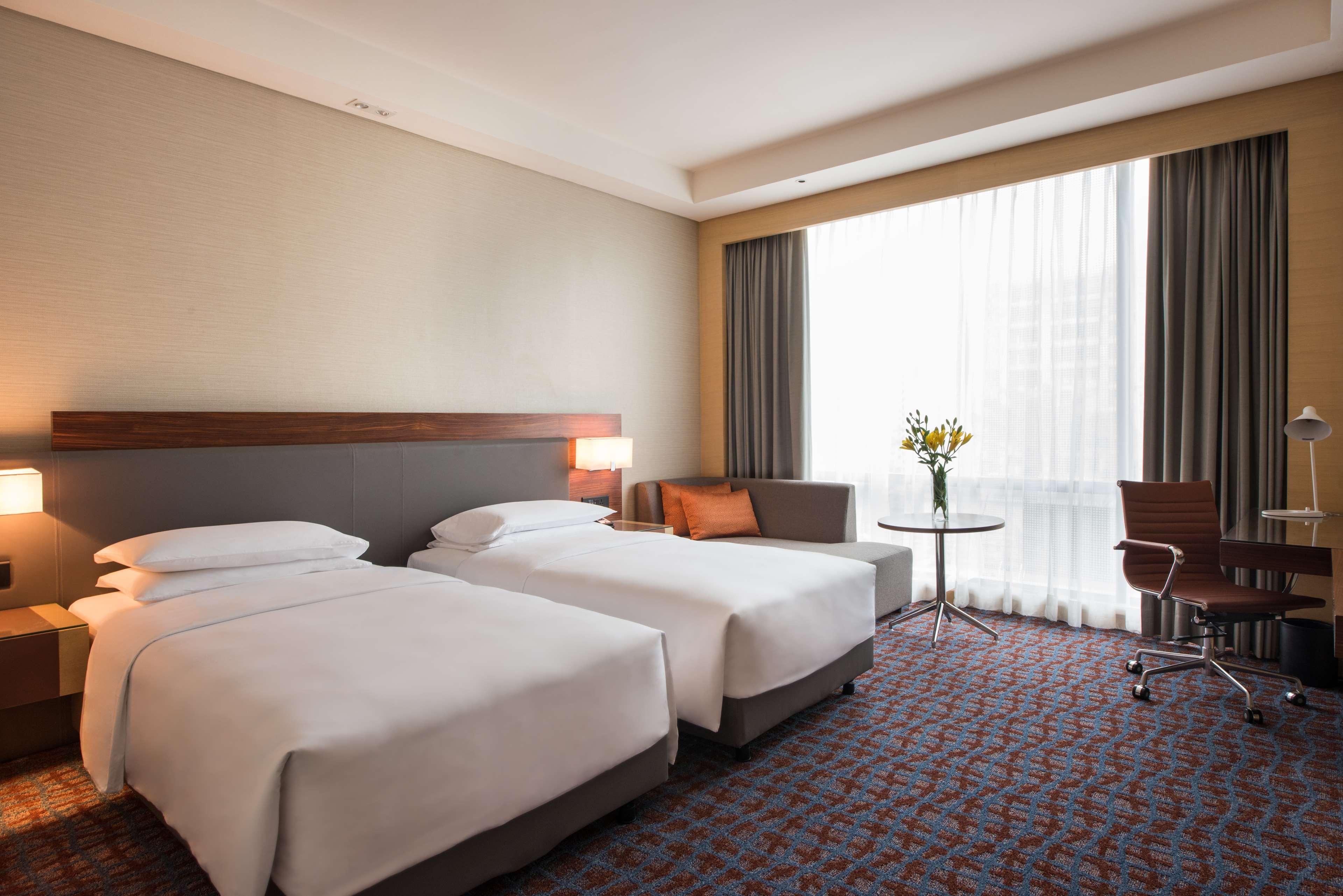 Hotel Hyatt Regency Lucknow Gomti Nagar Exterior foto Deluxe Room